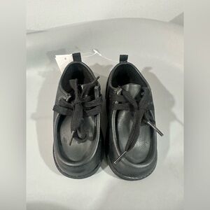 Old navy toddler boy black dress shoes size 8 NWT